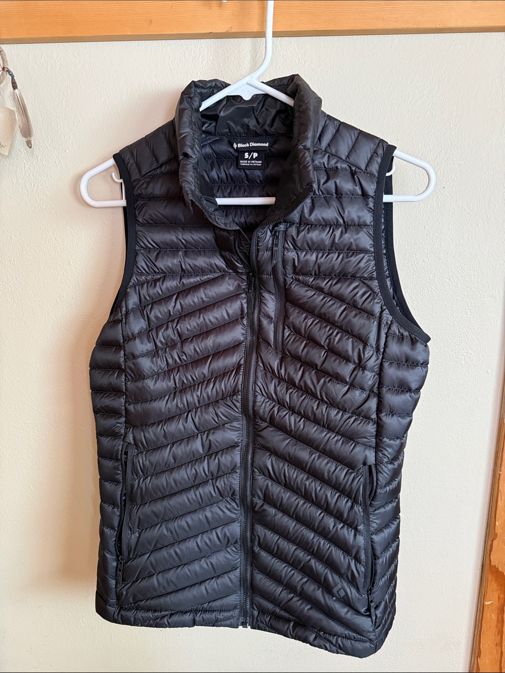 Black Diamond Approach Black Quilted Down Vest, size small